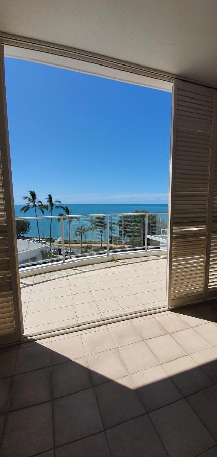 Pier Resort Urangan Dış mekan fotoğraf
