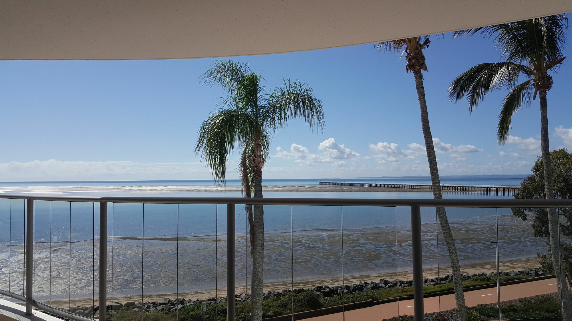 Pier Resort Urangan Dış mekan fotoğraf